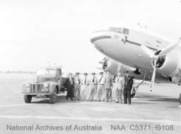 Vacuum Oil Company refuelling crew with Royal aircraft Mildura.jpg